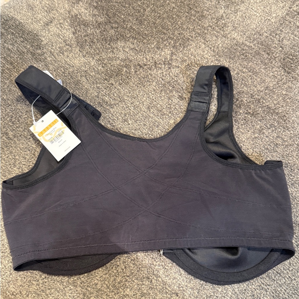 NWT Front-Closure Support Bra - Picture 5 of 11